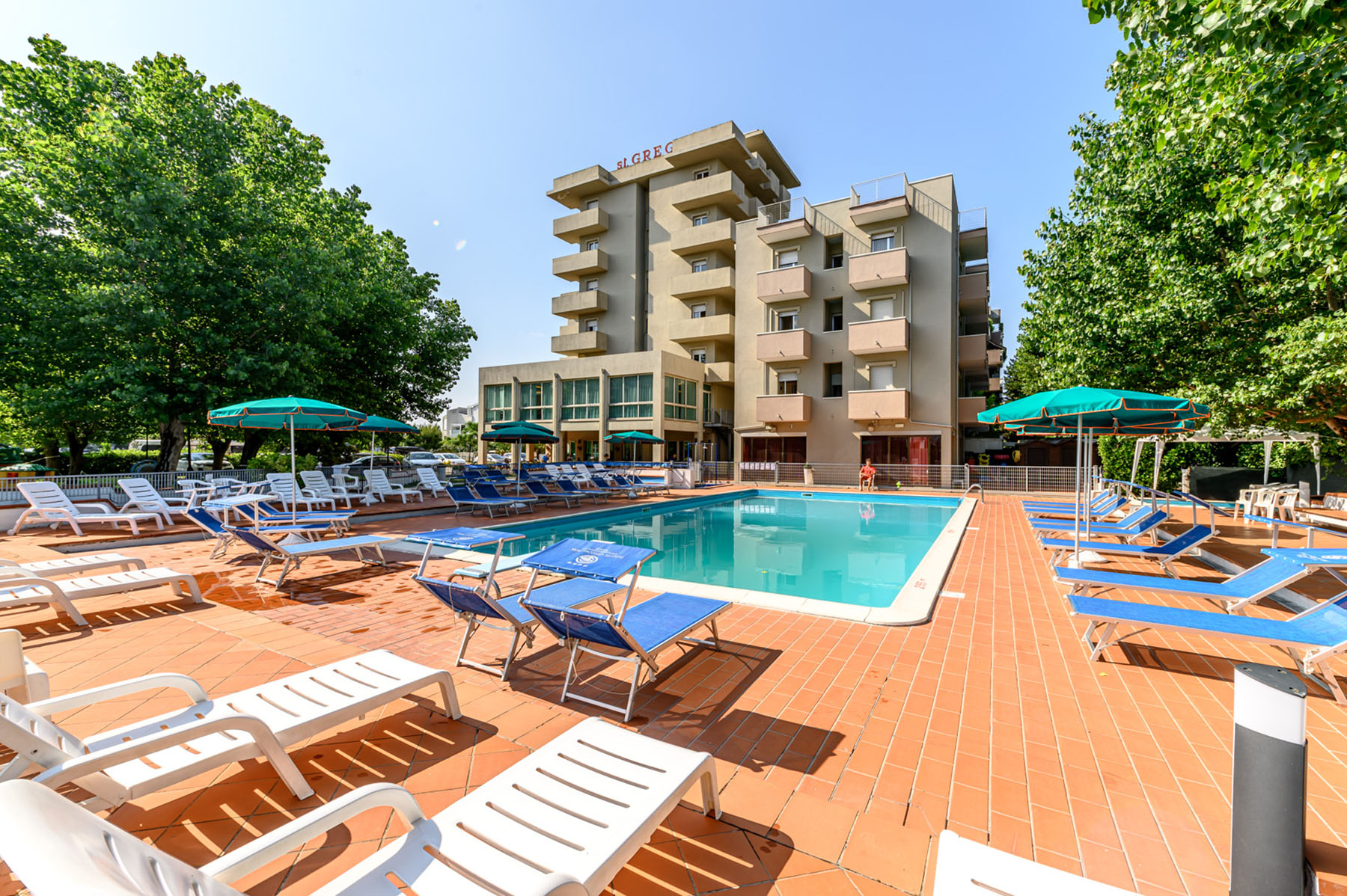 Park and Pool Hotel St. Gregory Park